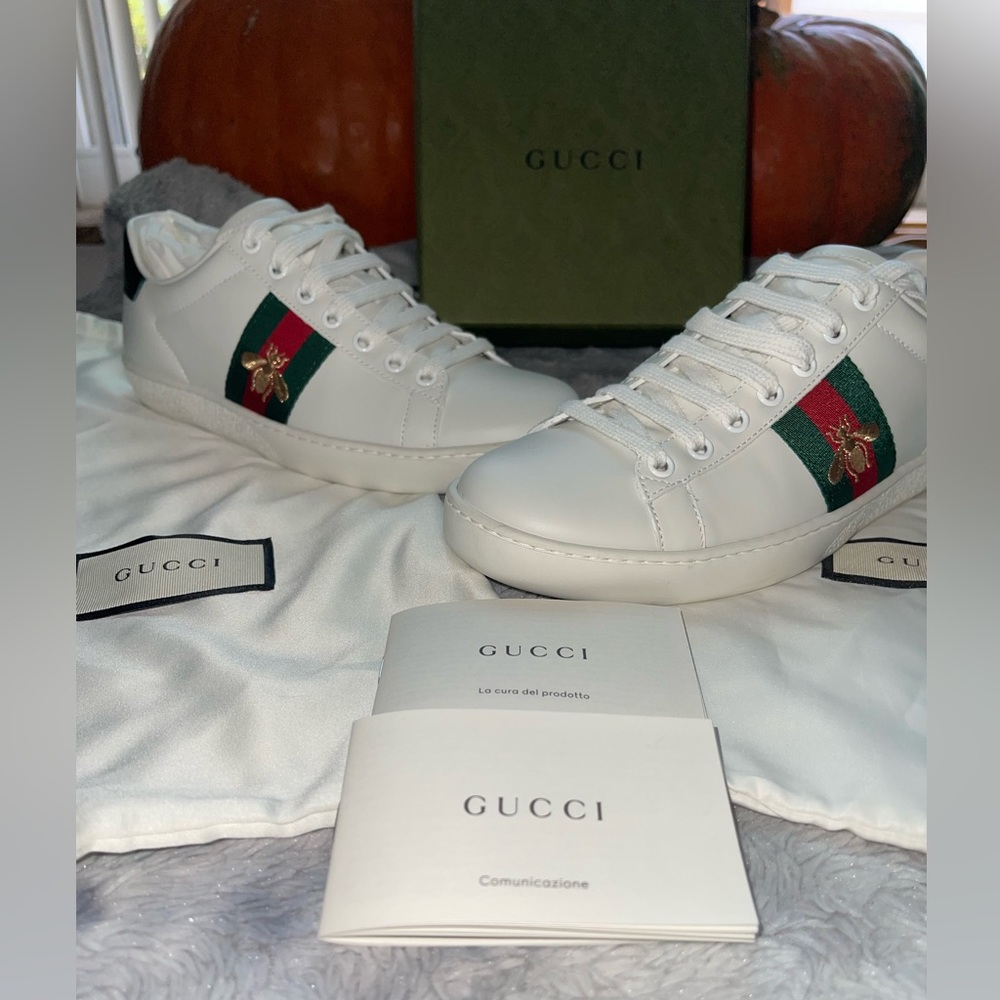 GUCCI WOMEN'S ACE SNEAKER WITH BEE SIZE 6 VGUC